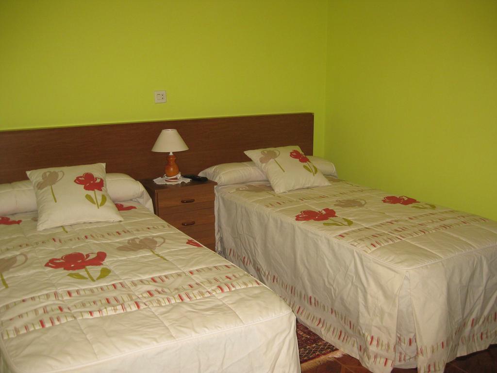 Hostal El Duje Tielve Bagian luar foto
